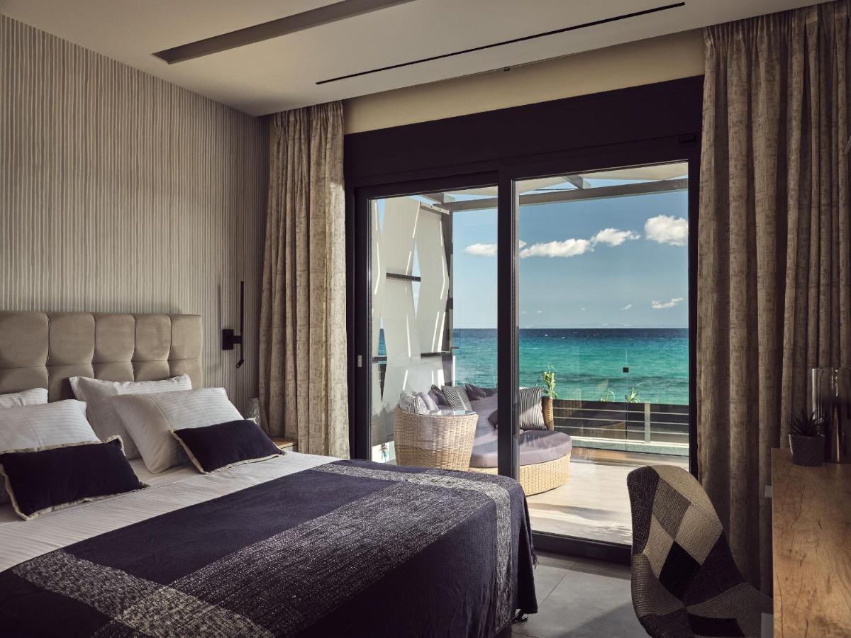 Blue View Villa - Coastal Elegance With Swim Spa, By Zantewize Alykanas  Exterior foto